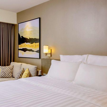 Novotel Suites Manila At Acqua Mandaluyong Eksteriør billede