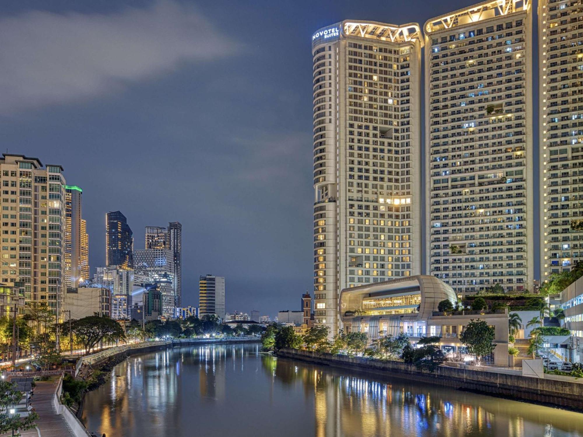 Novotel Suites Manila At Acqua Mandaluyong Eksteriør billede