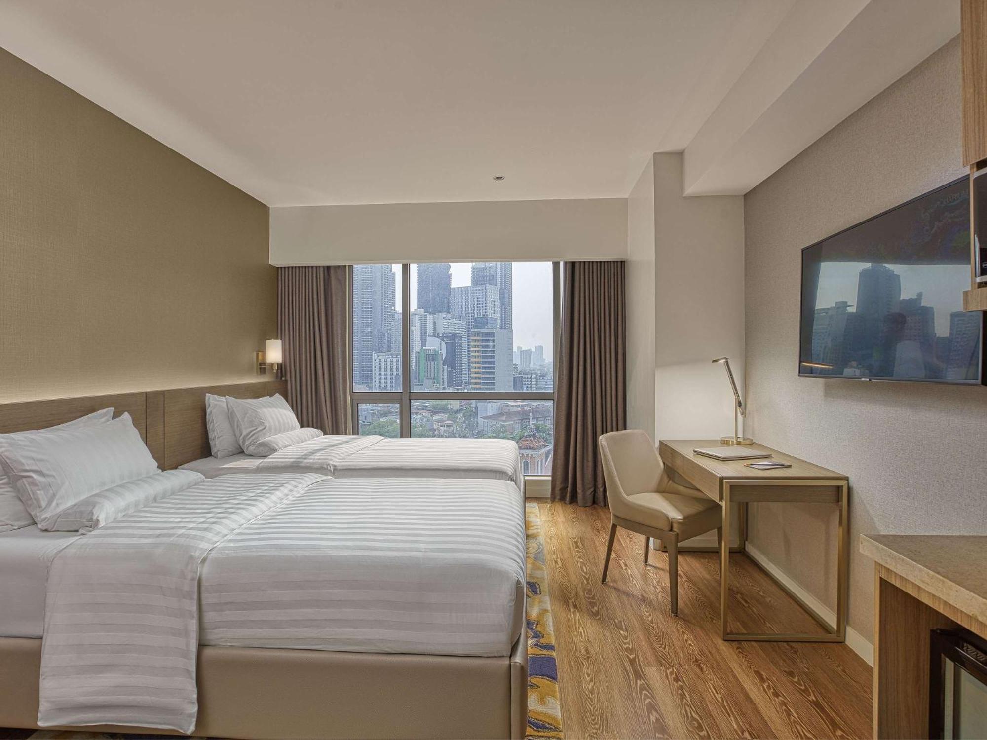 Novotel Suites Manila At Acqua Mandaluyong Eksteriør billede