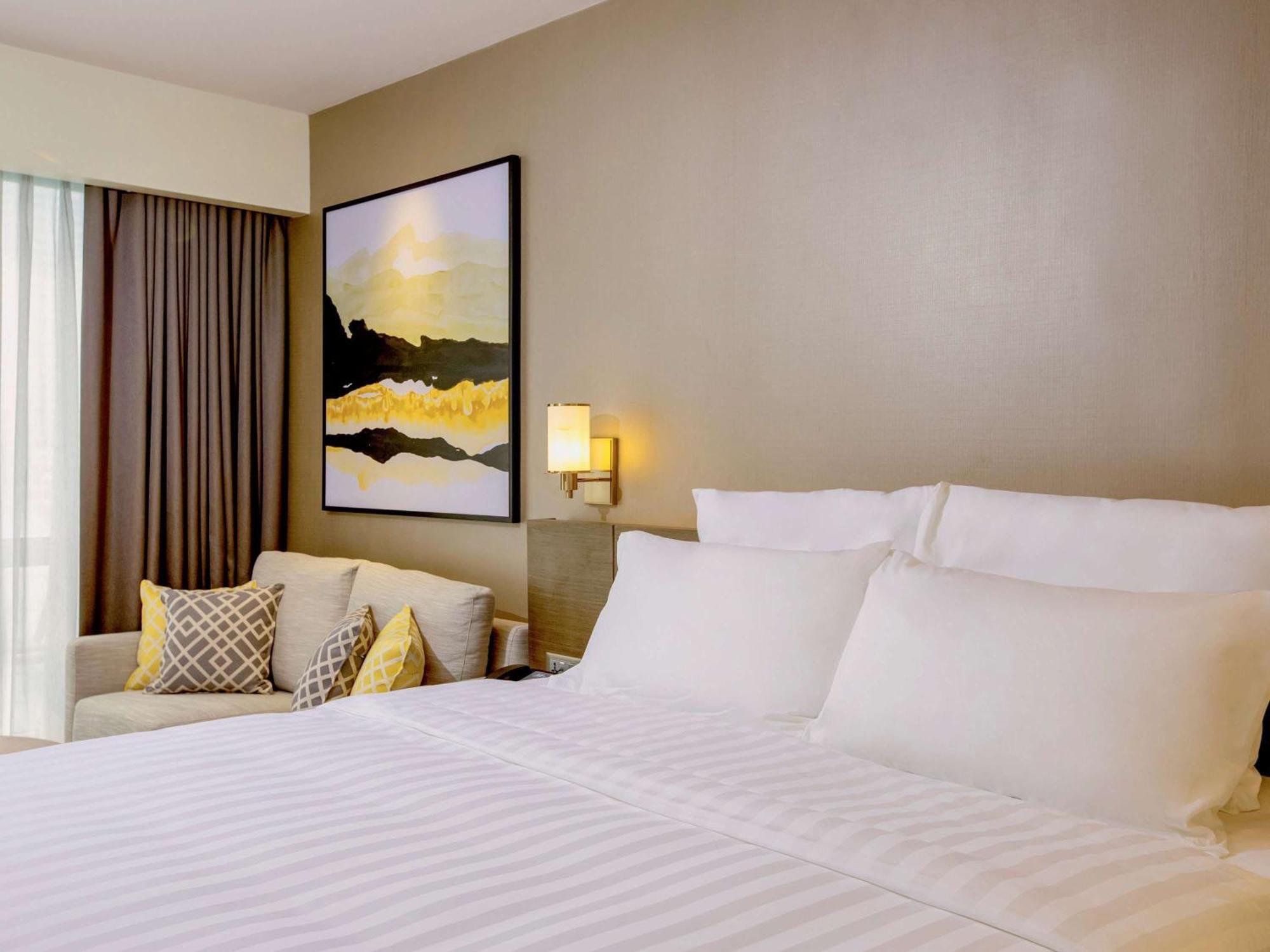 Novotel Suites Manila At Acqua Mandaluyong Eksteriør billede